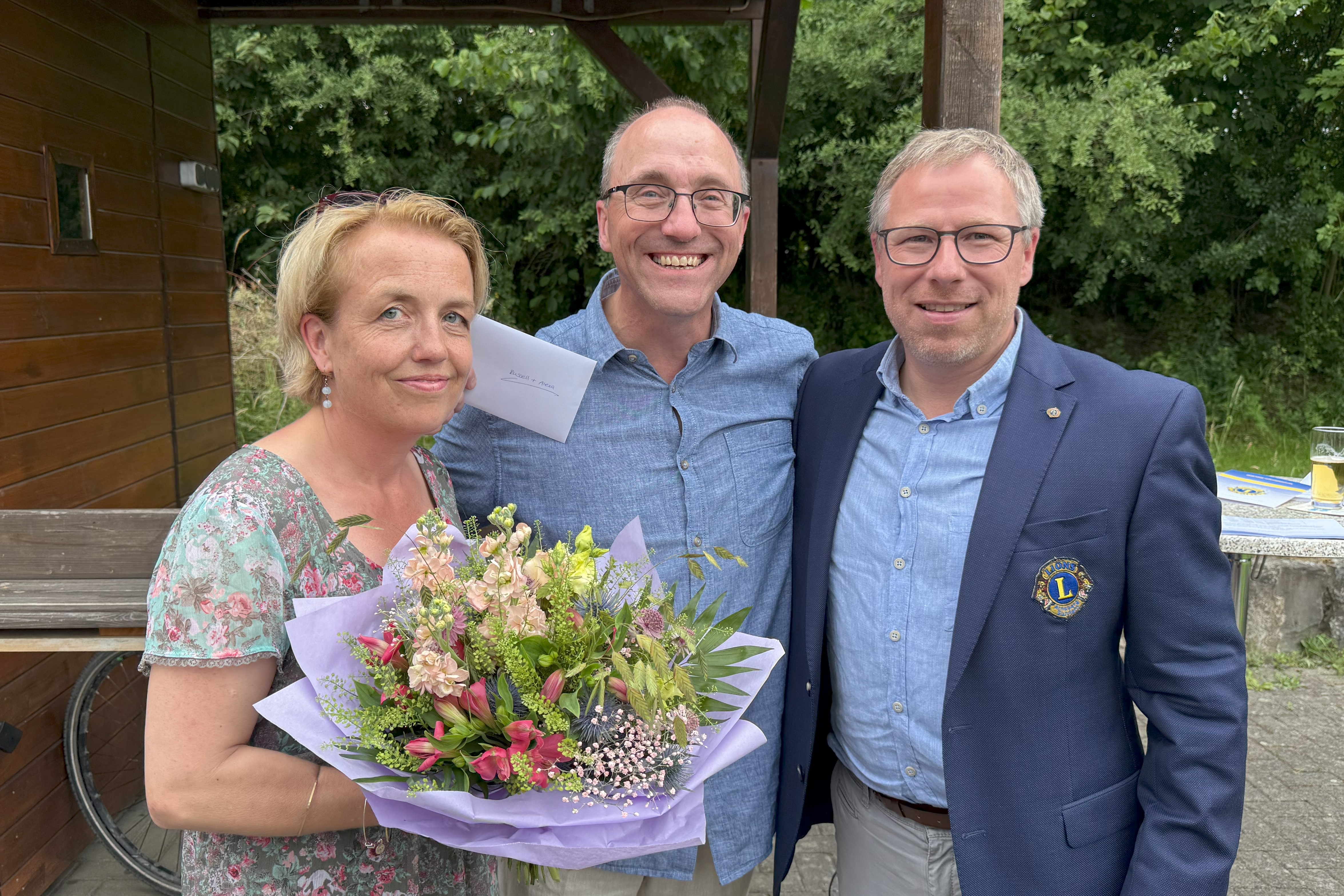 Dank an Sekretär Russell Watson und seine Frau Alexa für ihren Einsatz im Präsidentenjahr.